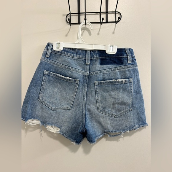 🍁Super Cute Flying Monkey Cut Off Jean Shorts - Picture 8 of 10